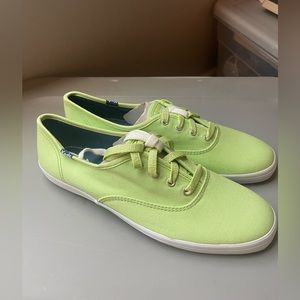 *BRAND NEW* Women’s Ked Sneakers! NEVER WORN!